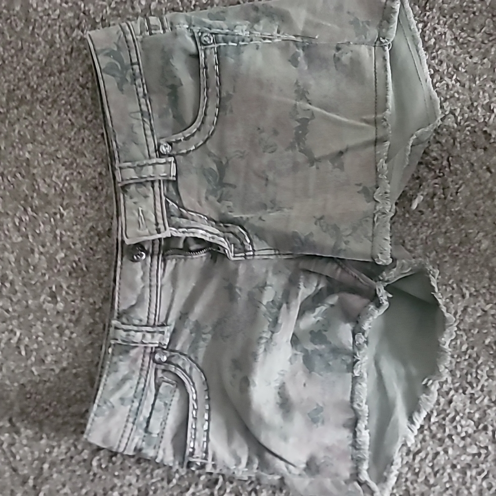Miss me shorts